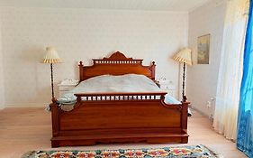 Snällfäll Country living - Åkerbo gård charmigt renoverad flygel